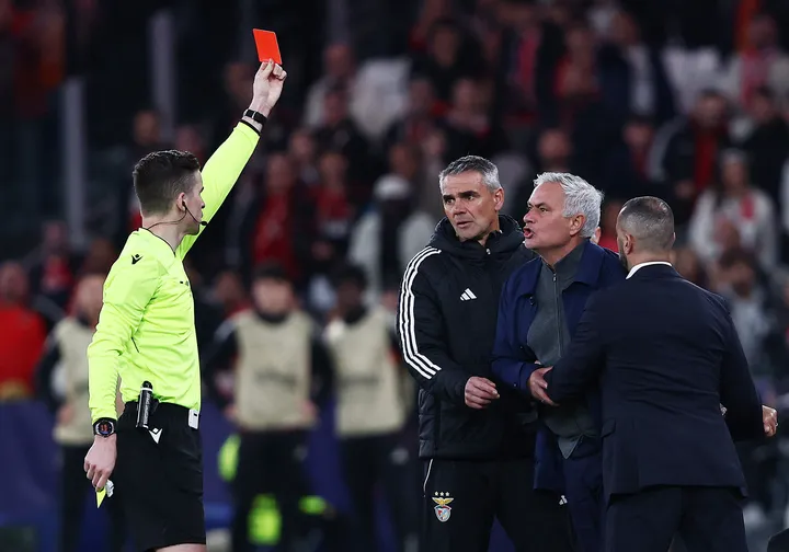 Mourinho hit with 11-day ban for telling Porto assistant ‘you are small’