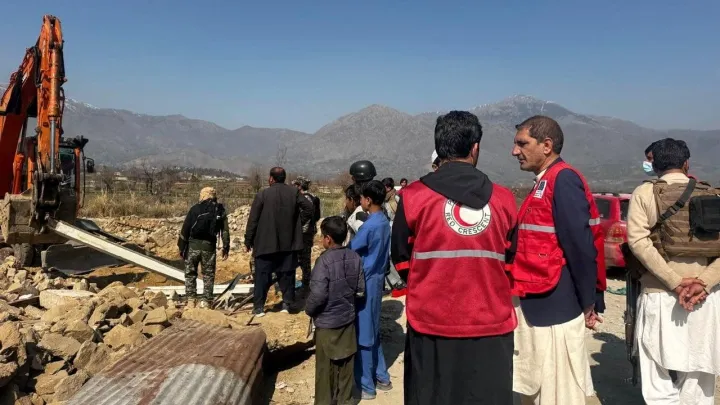 باكستان.. 12 قتيلاً بهجوم انتحاري على نقطة تفتيش شمال غربي البلاد