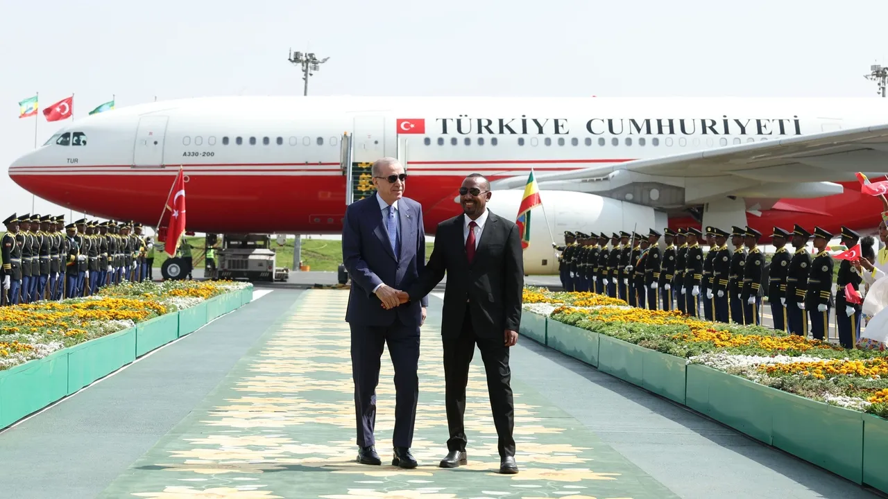 الرئيس أردوغان يصل إلى العاصمة الإثيوبية أديس أبابا في زيارة رسمية