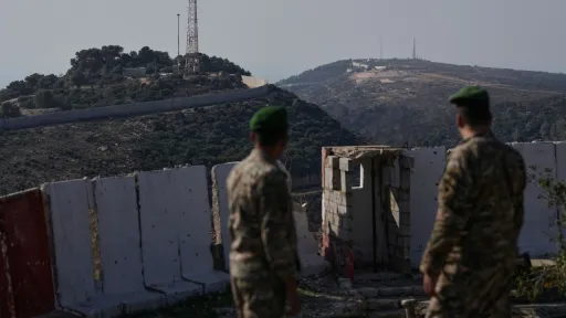 Livan "Xizbullax"nı qoralsızlandırunıñ yaña êtabı dürt ay däwam itäçägen belderä.