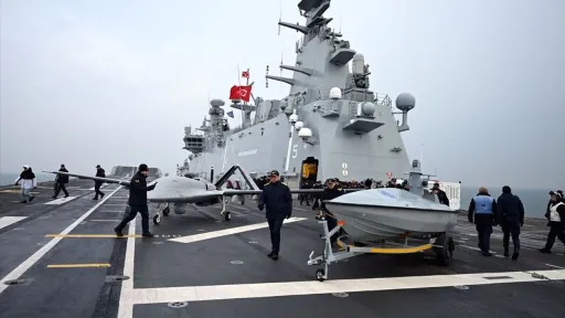 لأول مرة.. تركيا تستخدم طائرات بيرقدار TB3 المسيّرة في مناورات الناتو