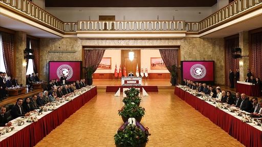 Parlamenti turk miraton raportin e Komisionit Kombëtar të Solidaritetit  Vëllazërisë dhe Demokracisë