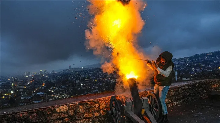 Top sa sarajevske Žute tabije tradicionalno najavio početak ramazana