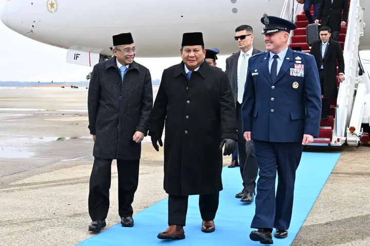Prabowo tiba di Washington, siap bahas perdagangan dan hadiri KTT BoP Gaza