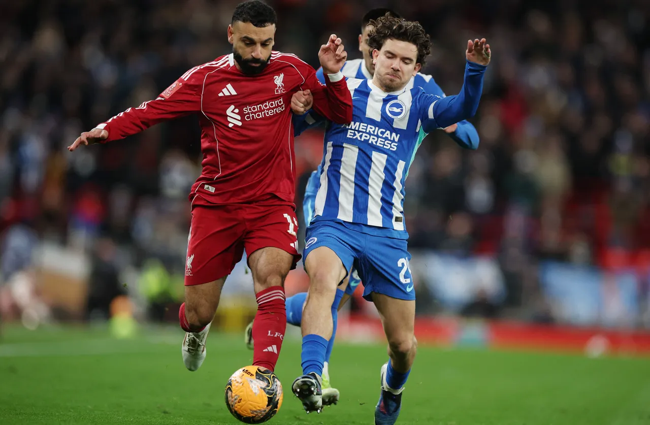 Английская Премьер-лига сделает паузы на ифтар во время матчей