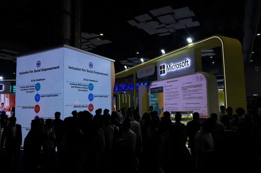 भारत ने सोशल मीडिया पर एआई के उपयोग को नियंत्रित करने वाले नियमों को सख्त किया