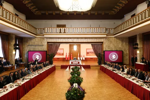 הכנסת הטורקית אישרה דוח ועדה מיוחד לחיזוק האחדות והדמוקרטיה