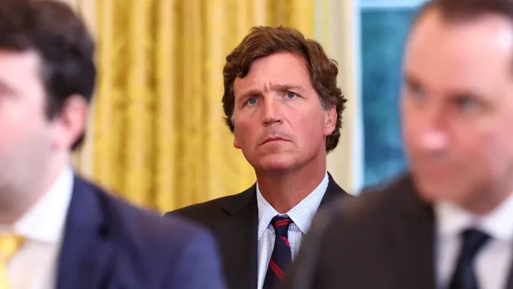 Такера Карлсона арестовали в Израиле?