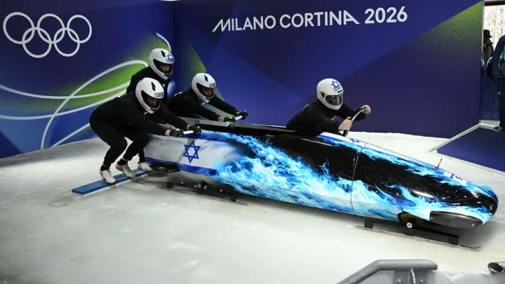 Израиль атакует швейцарского спортивного комментатора