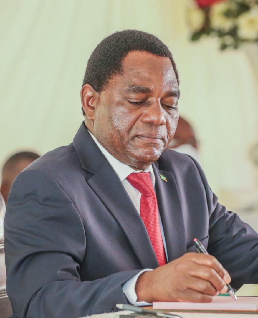 Rais wa Zambia awafuta kazi mawaziri wake wawili