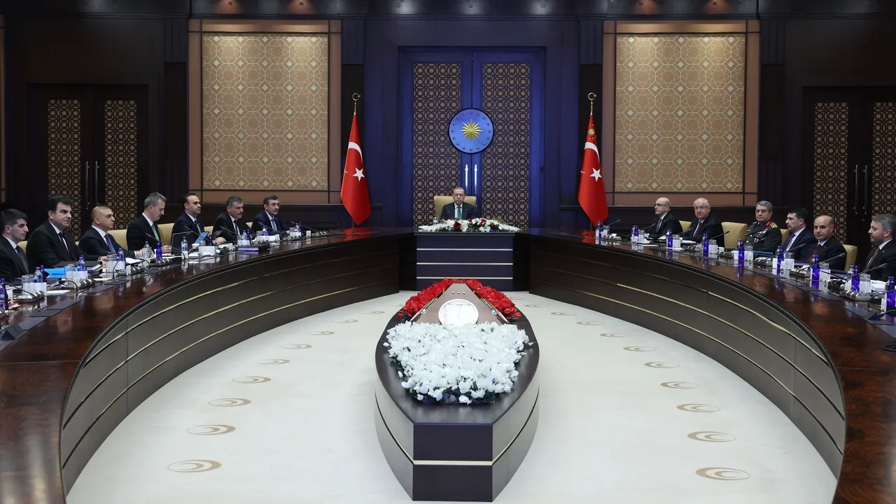 Erdogan preside a reunião do Comité Executivo da Indústria de Defesa em Ancara