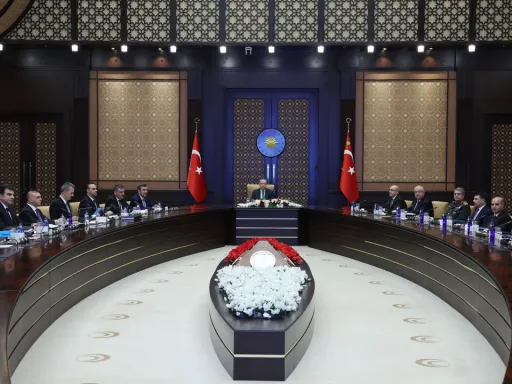 Erdogan preside a reunião do Comité Executivo da Indústria de Defesa em Ancara