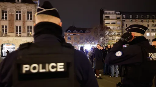 Macron appelle au calme après la mort de Quentin Deranque