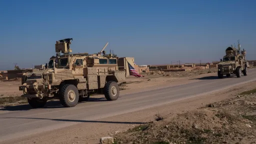 AQŞ Süriyädä qalğan barlıq ğaskärilären çığara