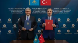 Törkiyä-Qazaqstan urtaq strategik planlaştıru törkemeneñ sigezençe cıyılışı Änkarada ütkärelde