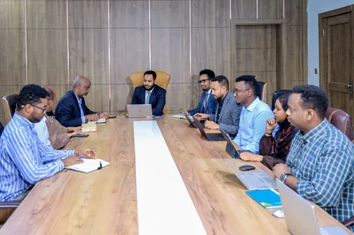 Wasaaradda Arrimaha Gudaha oo kulan la yeelatay wakiillada ururrada bulshada rayidka ah