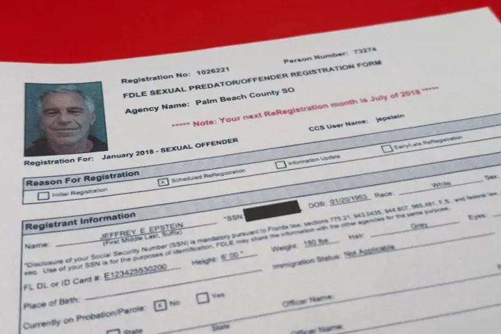 LFI réclame une enquête parlementaire sur les dossiers Epstein