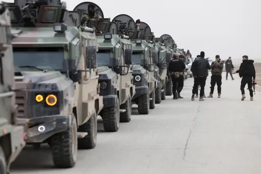 Syrian security convoy enters YPG-occupied Hasakah city centre