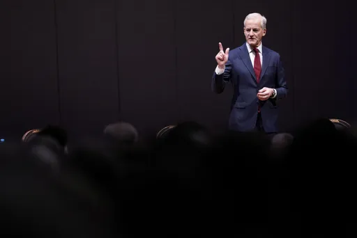 Јонас Гар Сторе: Норвешките лидери покажаа „лоша проценка“ во контактите со Епштајн