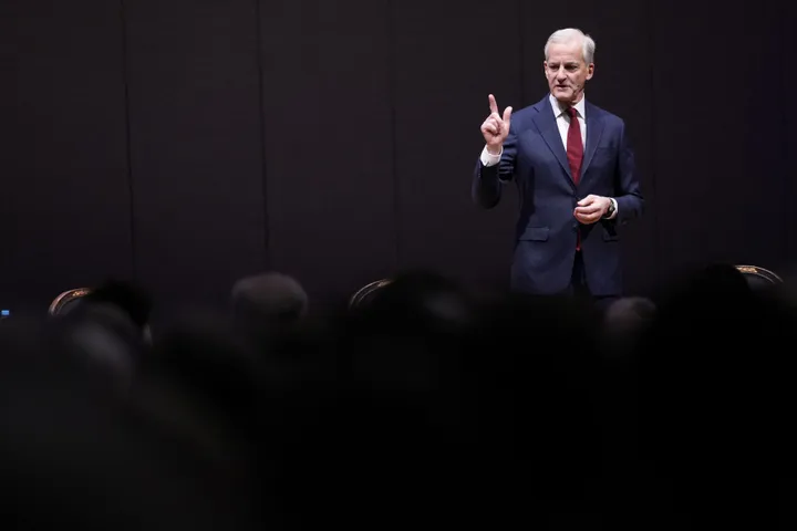 Јонас Гар Сторе: Норвешките лидери покажаа „лоша проценка“ во контактите со Епштајн