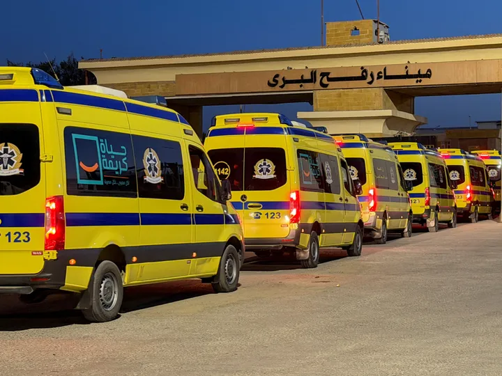 حماس تؤكد اكتمال الترتيبات لتسليم السلطة.. واستعدادات مصرية لاستقبال جرحى ومرضى من غزة