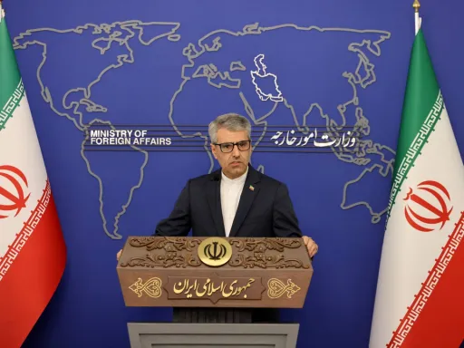 イラン、海上緊張下でも米国との静かな外交姿勢を示す