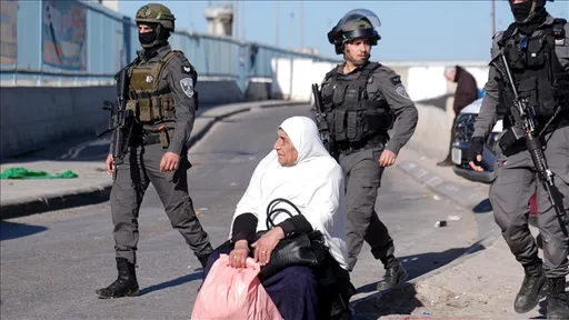 Ushtria izraelite arreston 14 palestinezë në Bregun Perëndimor, ditën e tretë të Ramazanit