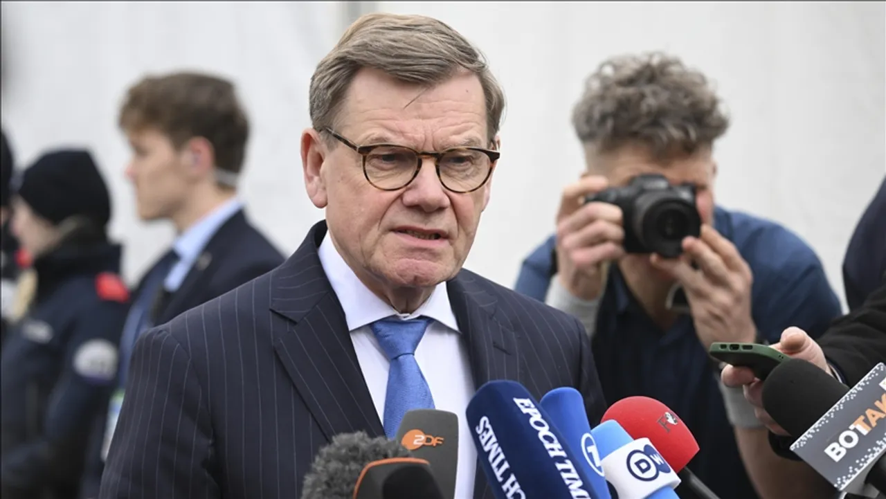 Германскиот министер за надворешни работи предупредува против тоа Европа да се оддалечи од САД