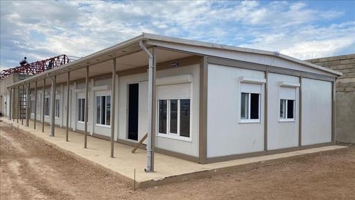 Türkiye do të ndërtojë 100 shtëpi të parafabrikuara për familjet e prekura nga fatkeqësitë në Liban