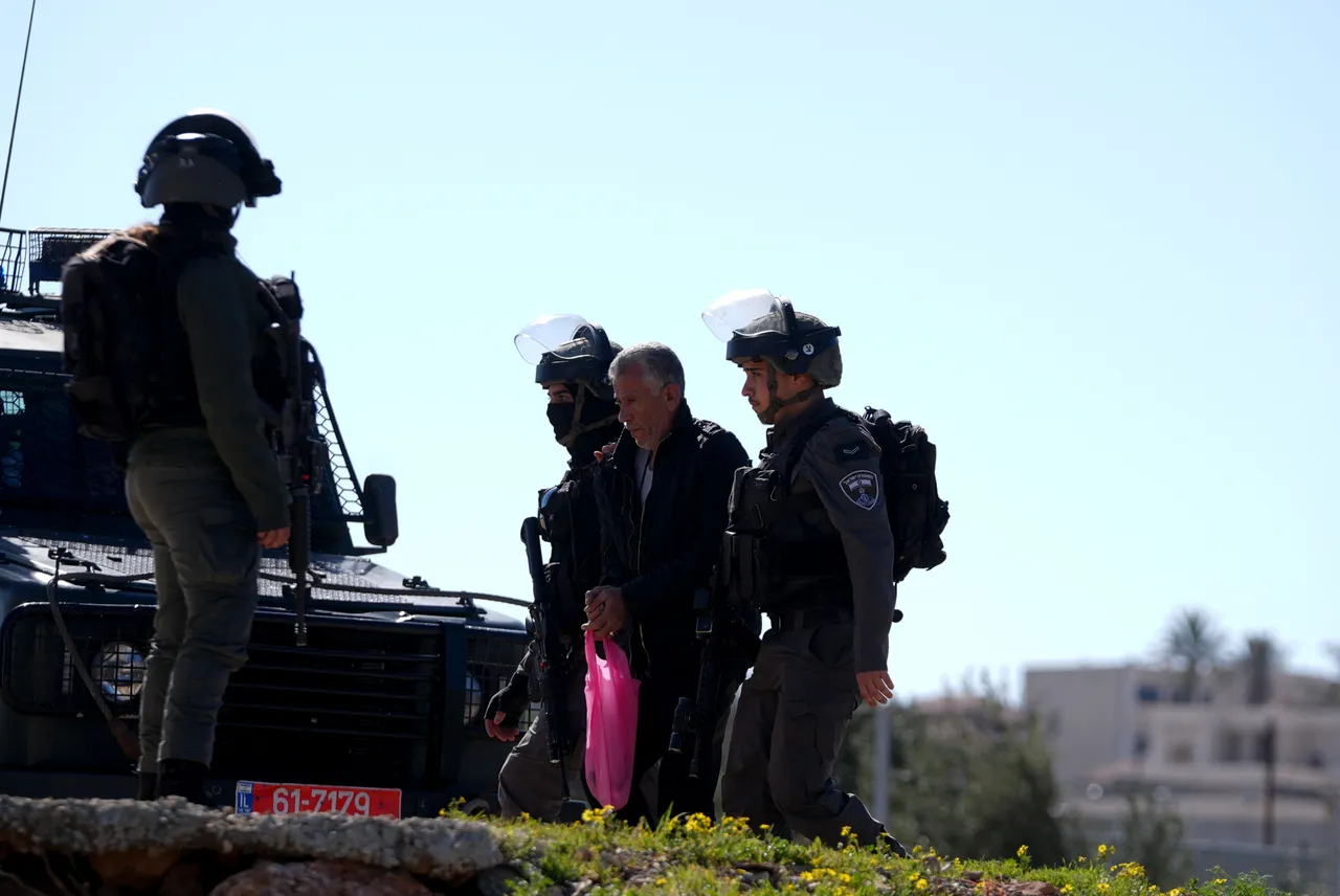 Palestinci spriječeni da uđu u Jerusalem na prvi džuma-namaz u Ramazanu