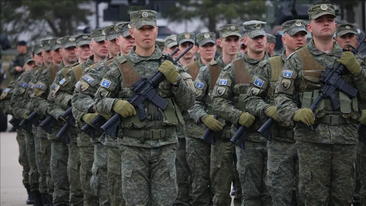 Kosovo ne uvodi obavezni vojni rok, razmatra dobrovoljni model služenja