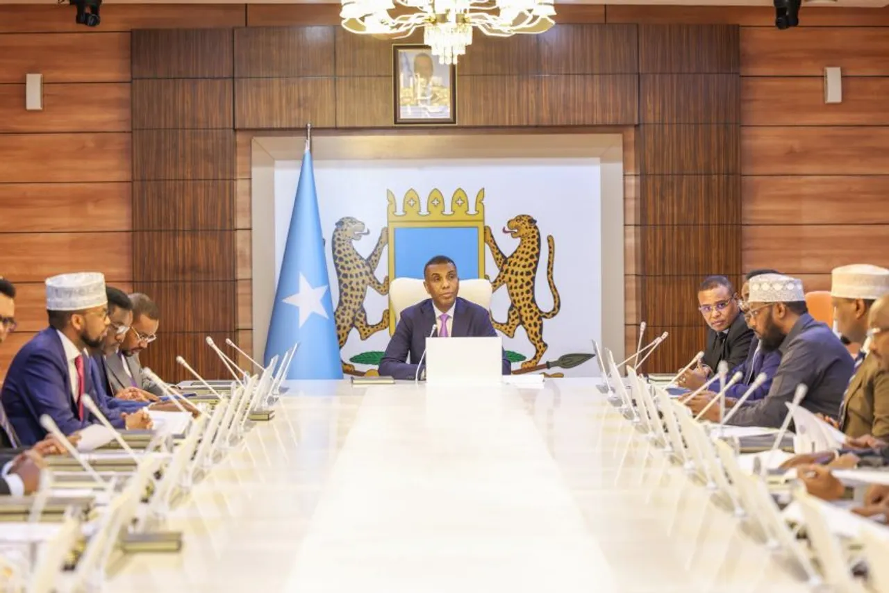 Golaha Wasiirrada oo ansixiyay tallaabooyin lagu horumarinayo badqabka duulimaadyada