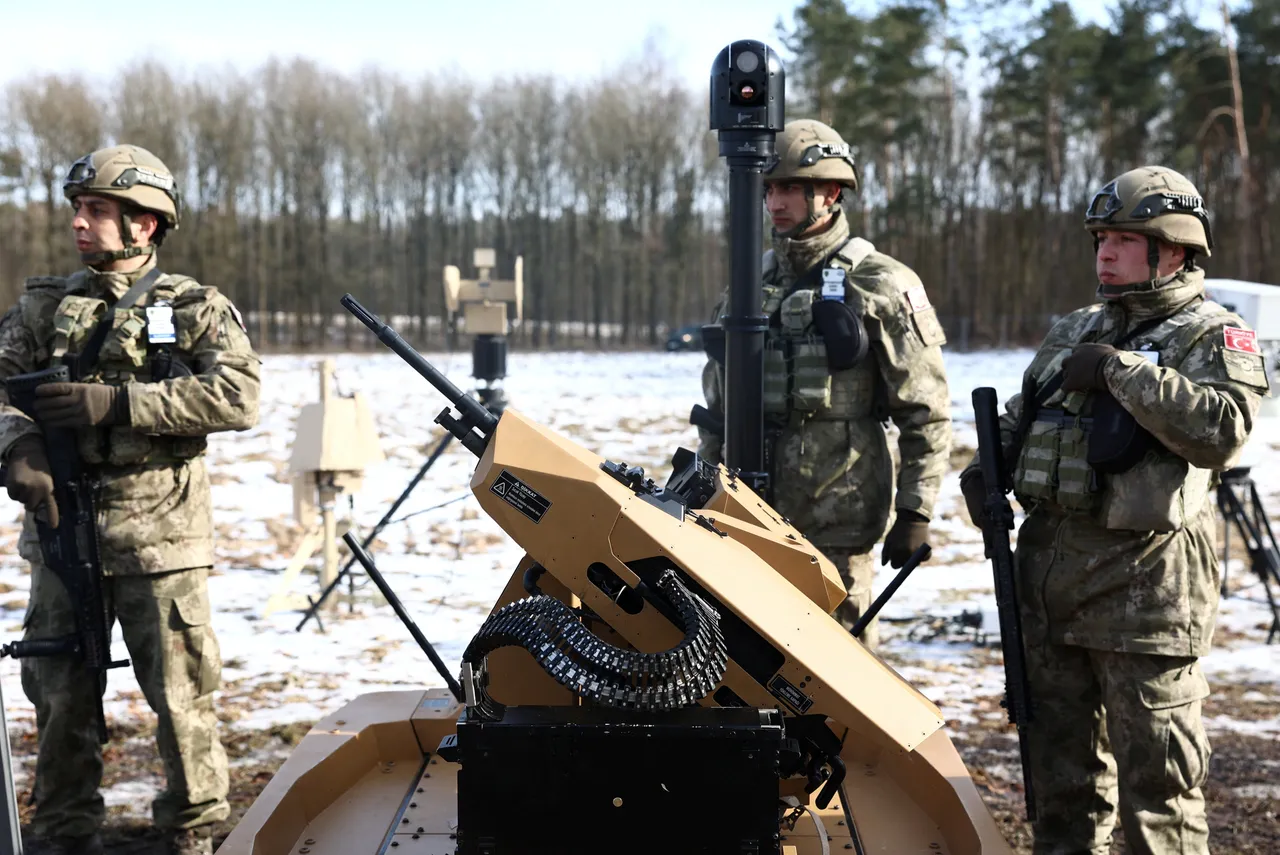 A török drónok felé fordult a NATO figyelme