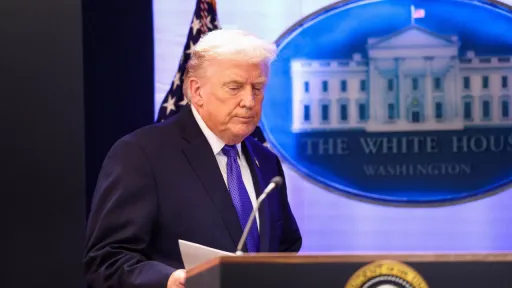 Трамп объявил о глобальной пошлине в 10%