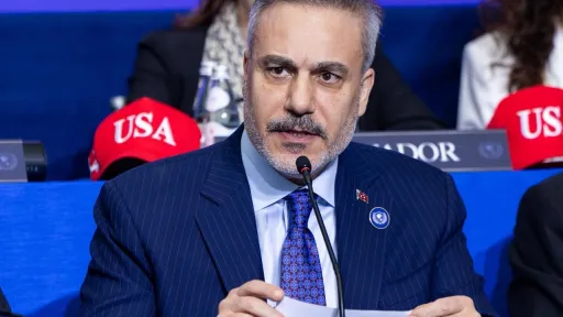 فیدان: رئیسجمهور اردوغان همچنان به روند تثبیت امنیت و بازسازی غزه متعهد است