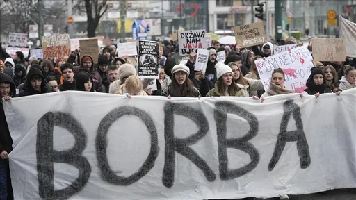 Mladi na protestima u Sarajevu tražili pravdu za „mladost koju je ubio sistem“