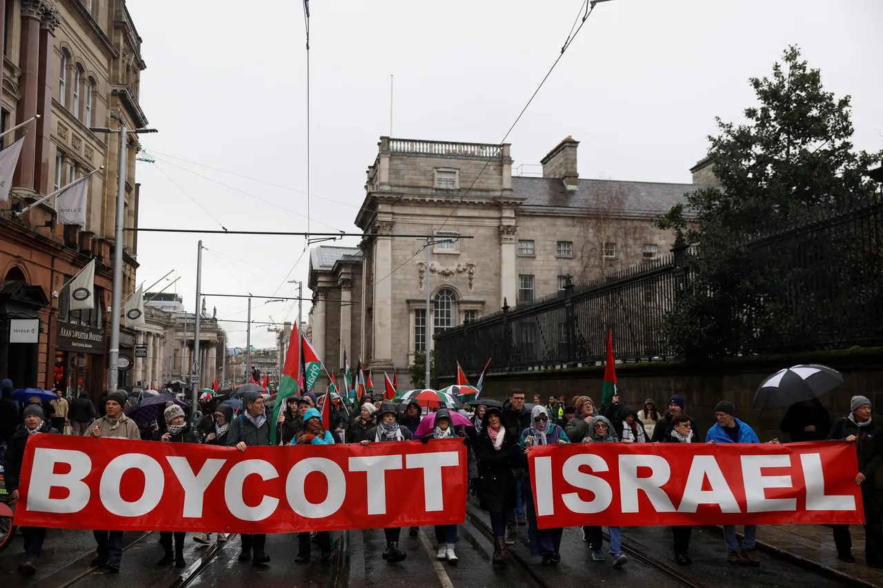 د اروپایي ټولنې او اسرائیل ترمنځ د همکارۍ تړون د ځنډولو غوښتنې زور اخیستی دی.