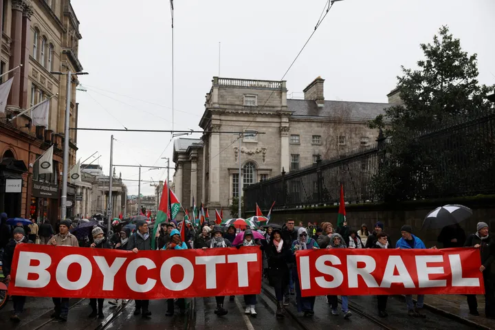 د اروپایي ټولنې او اسرائیل ترمنځ د همکارۍ تړون د ځنډولو غوښتنې زور اخیستی دی.