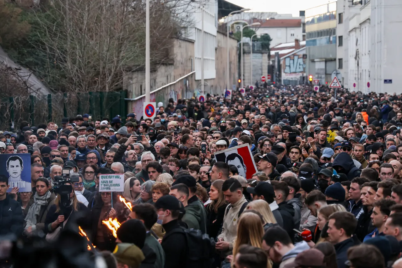 Saluts nazis à la marche pour Quentin: la préfecture saisit la justice