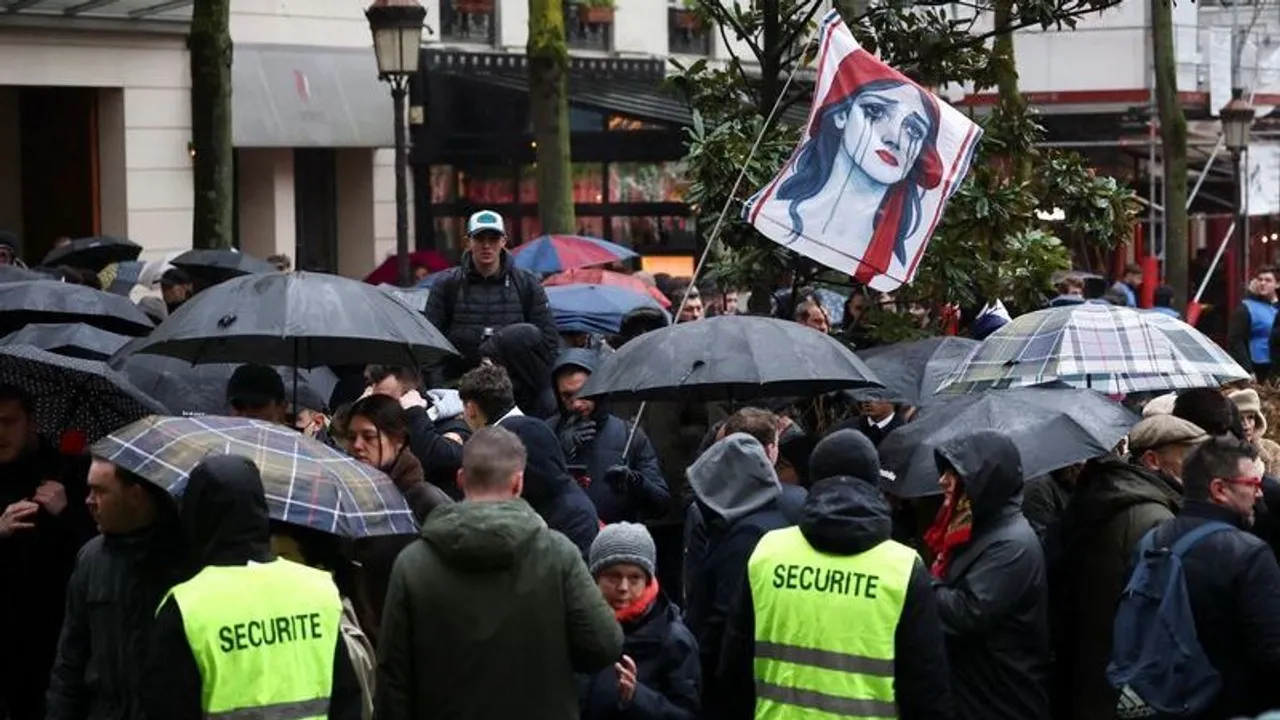 France: hommage sous haute tension au militant d'extrême droite battu à mort