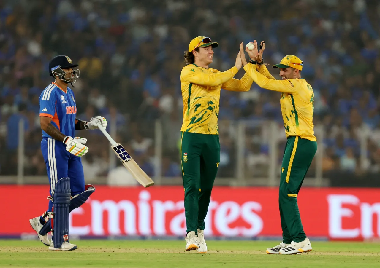 Cricket: South Africa thump India to assert T20 World Cup title credentials