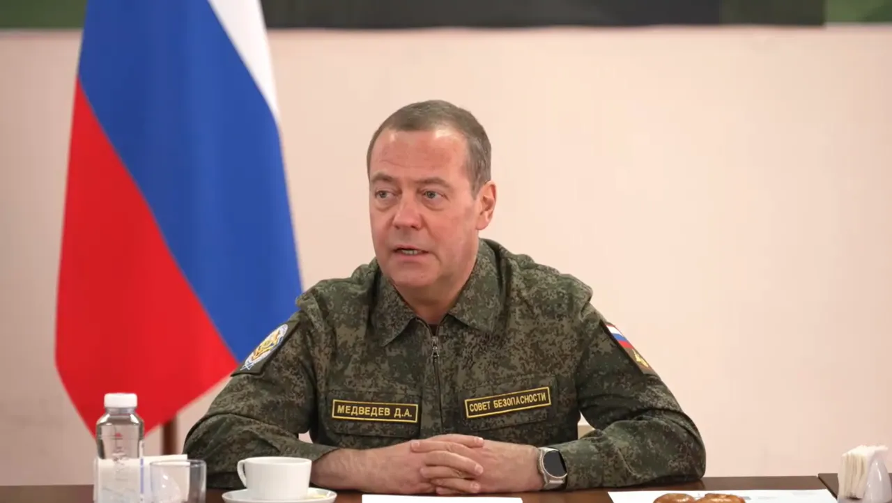 Медведев заговорил о цене победы