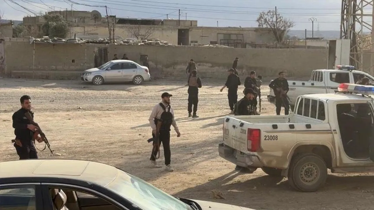 مقتل 4 عناصر أمن سوريين في هجوم لتنظيم داعش الإرهابي بمحافظة الرقة