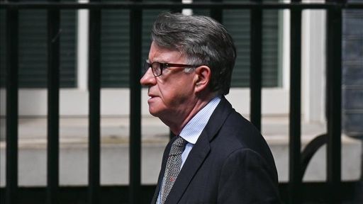 Ish sekretari britanik i kabinetit arrestohet pas publikimit të dosjeve Epstein