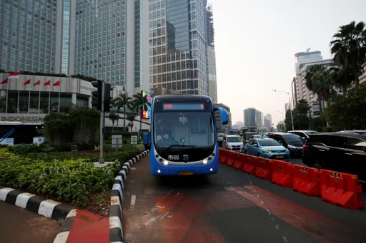 Dua bus TransJakarta tabrakan di Koridor 13, puluhan penumpang luka