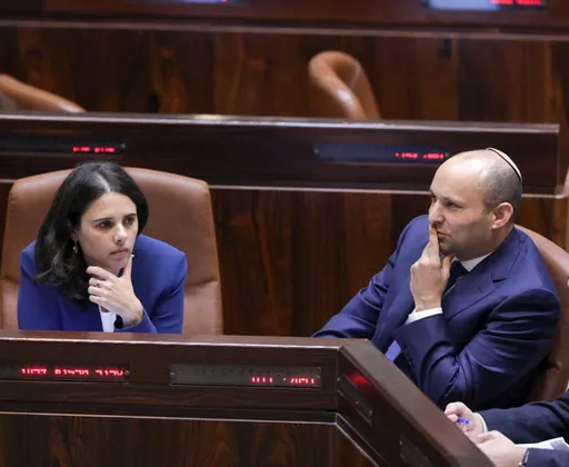 שקד מציעה “גוש ימין חדש”  והאופוזיציה מחפשת נוסחה בלי נתניהו