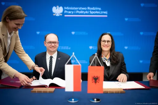 Shqipëria dhe Polonia nënshkruajnë marrëveshje për sigurimet shoqërore