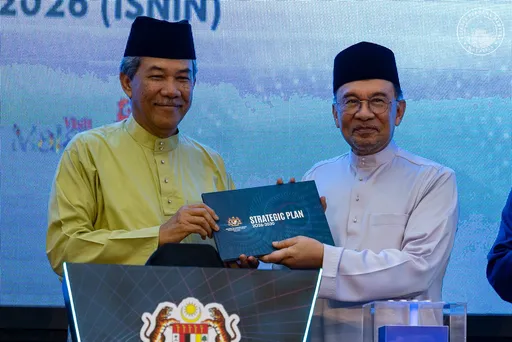 ‘Stay the course’ bukan lagi pilihan dalam diplomasi, kata Tok Mat