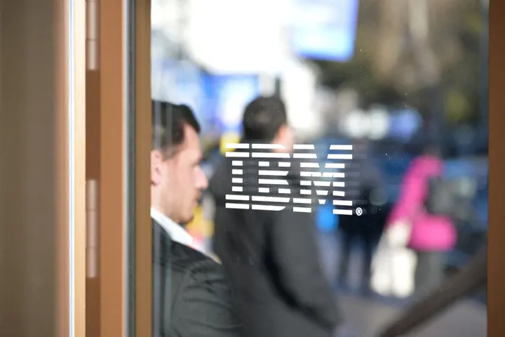 Nederlandse banken onder controle van Amerikaanse techreuzen, DNB roept op tot actie