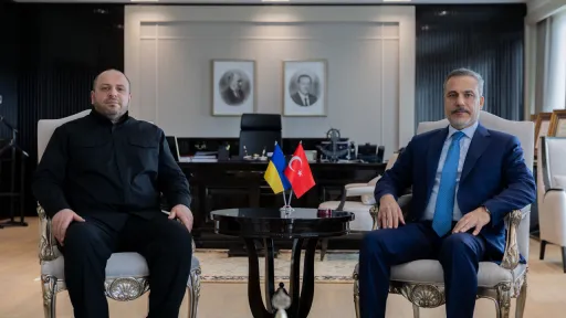 تركيا تبحث مع أوكرانيا الأمن الإقليمي والجهود الدبلوماسية لأجل تحقيق السلام